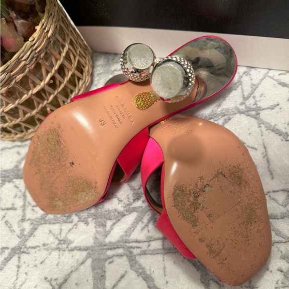 Aquazzura
Yes Darling Satin Mules size 39. - Picture 3 of 5